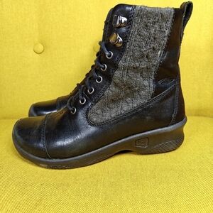 KEEN  Bern Baby Bern Black Leatger Lace Boot Women's Size 5.5